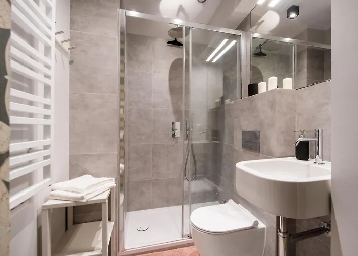 W Kamienicy Na Zurawiej Apartment *