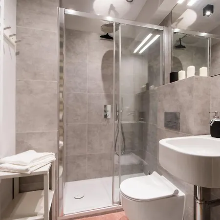 W Kamienicy Na Zurawiej Apartmán *